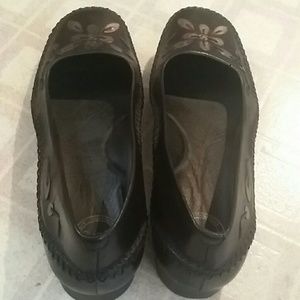 Women shoes